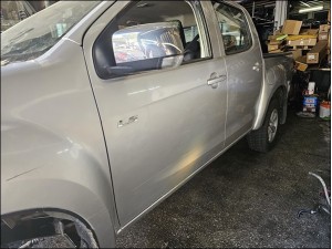 isuzu dmax sol ön kapı