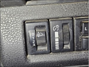 isuzu dmax far yükseklik ayarı