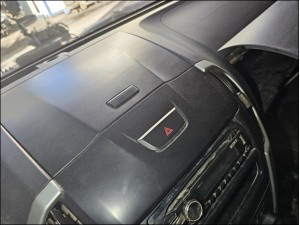 isuzu dmax dörtlü ikaz düğmesi